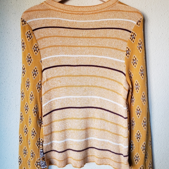 Free People Boho New Age Crew Nack Yellow Sweater - Picture 7 of 8
